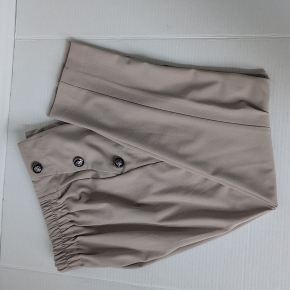C By One Stylish Beige Trousers with Button Accents Size SP